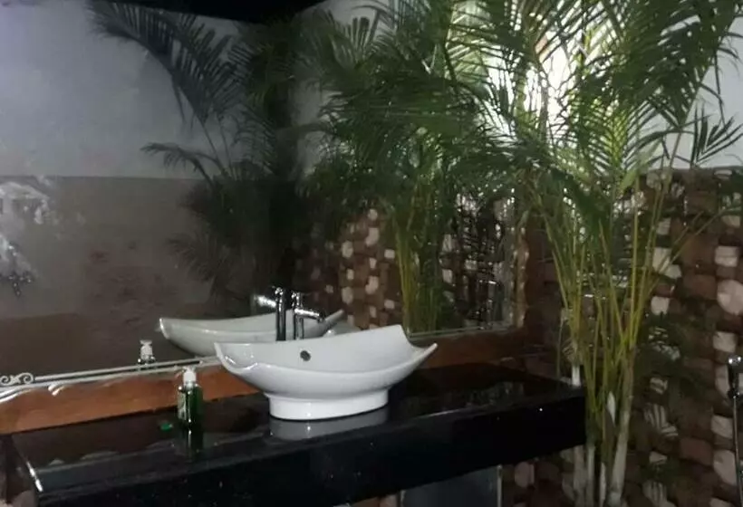 Blue Lagoon Resort Goa