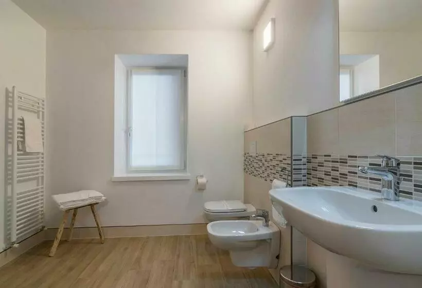 Hotelli Albergo Berna