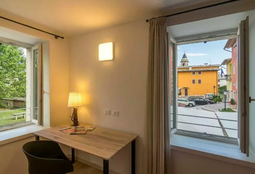 Hotelli Albergo Berna