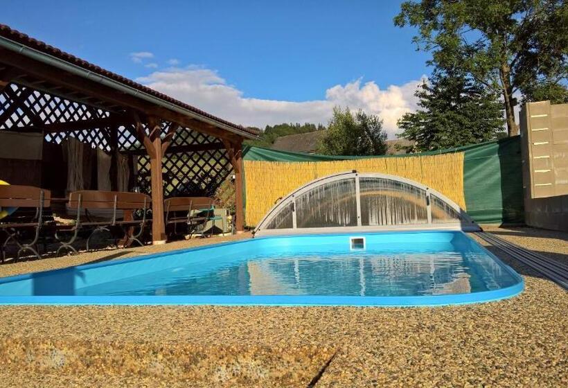 Pension Chalupa U Pramene