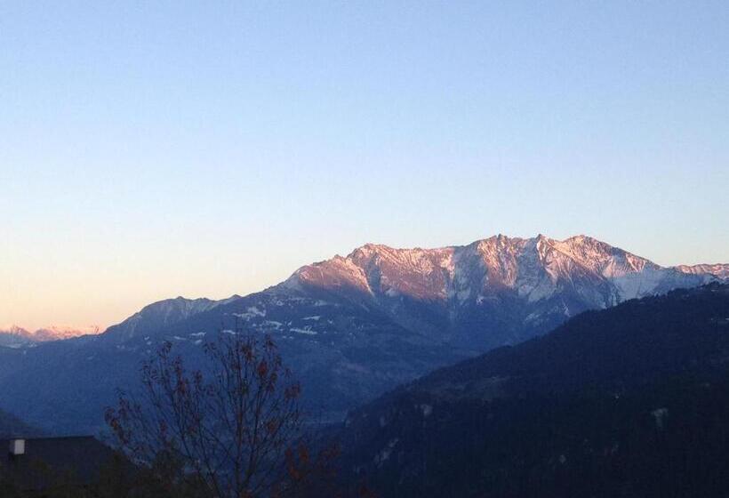 بنسيون Christall