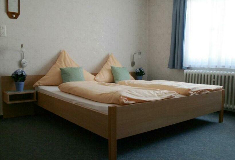 펜션 Gasthaus Kreuz