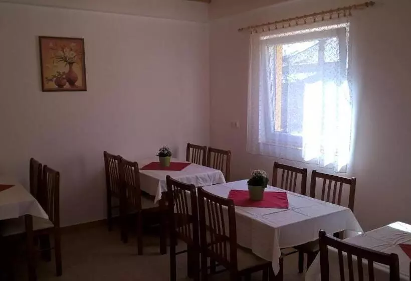 Majatalo Napsugár Vendégház