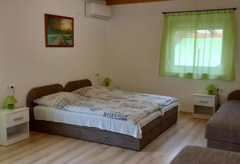 Majatalo Napsugár Vendégház