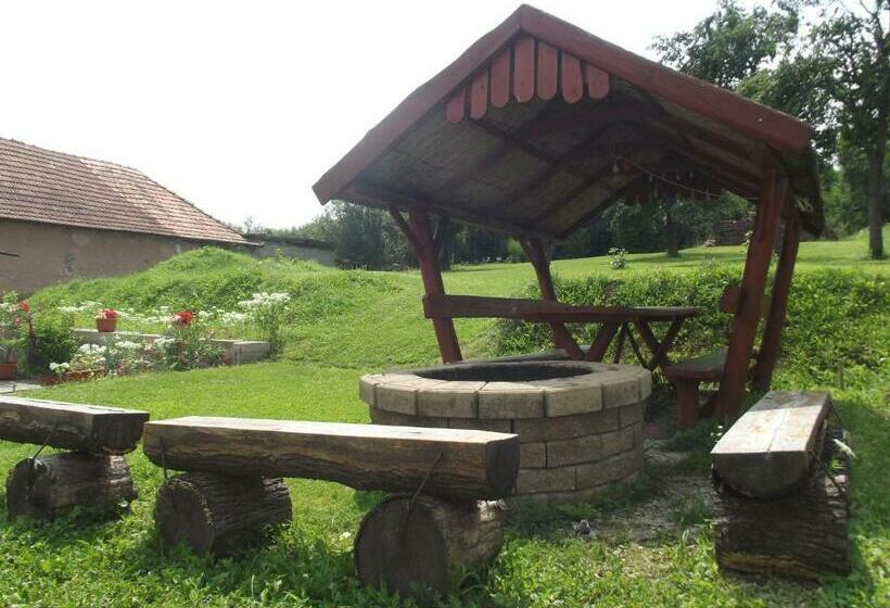 פנסיון öreg Somfa Vendégház