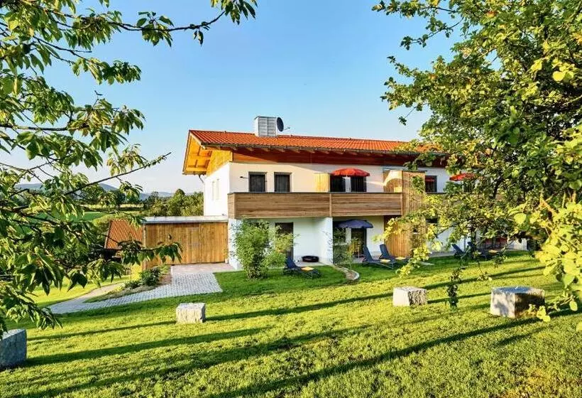 Majatalo Stern Romantik Am Hof