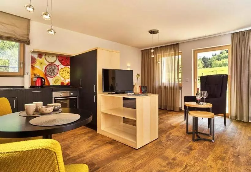 Majatalo Stern Romantik Am Hof