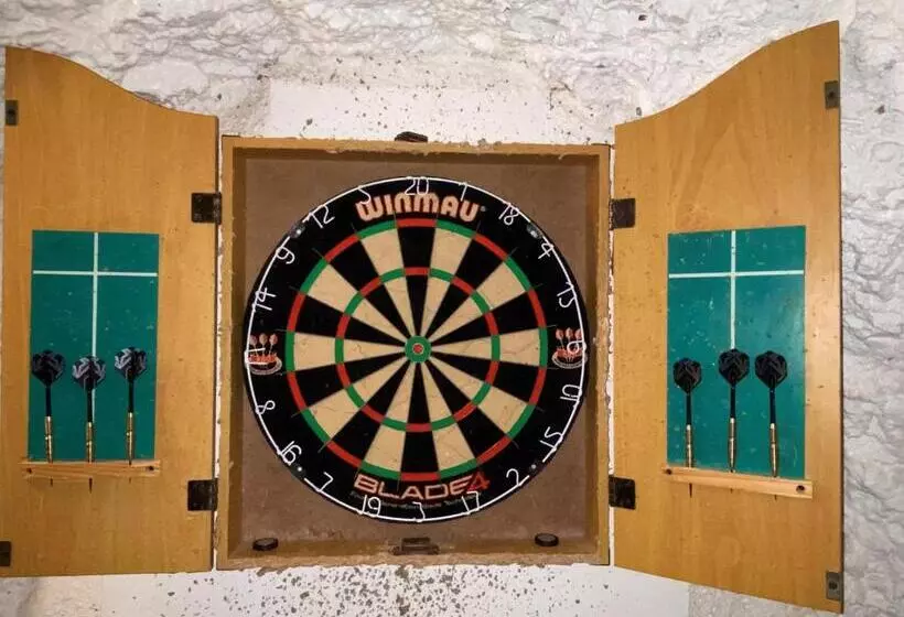 White Cliffs Underground Motel