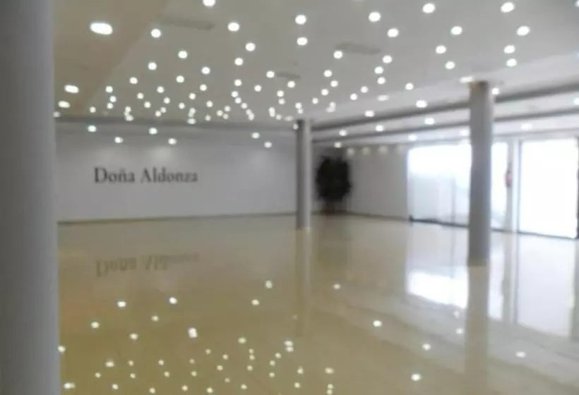 호텔 Doña Aldonza