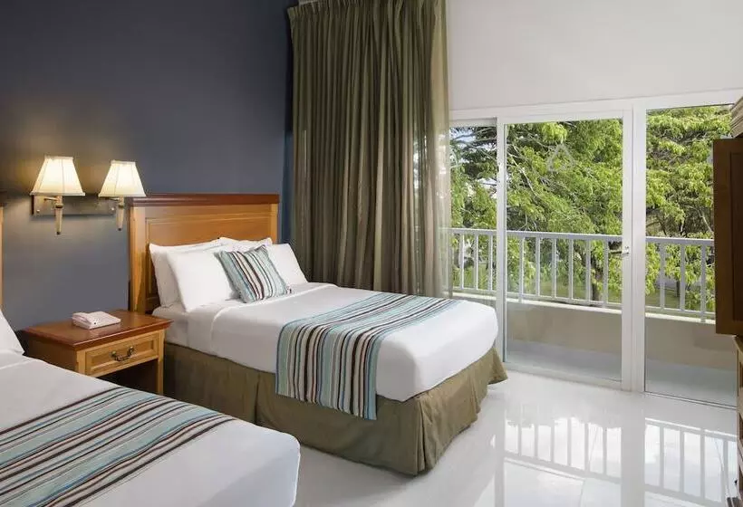 Отель Hodelpa Garden Suites - All Inclusive