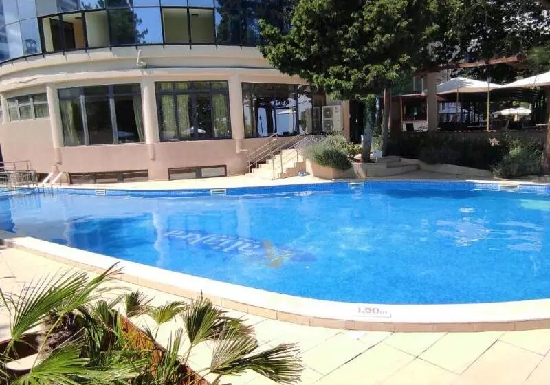 Elpida Hotel   All Inclusive & Beach Front