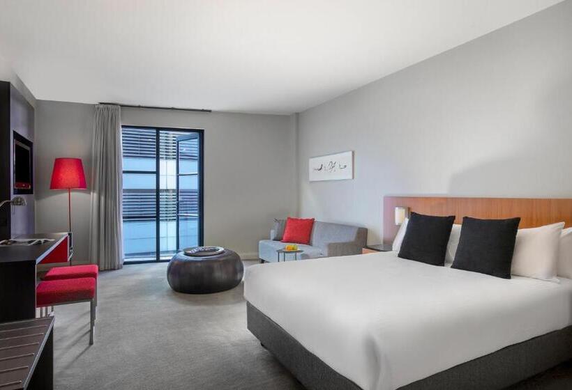 בית מלון כפרי Mantra Hindmarsh Square