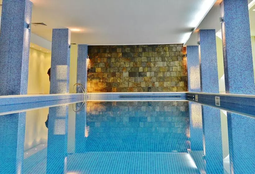 בית מלון כפרי Marvel All Inclusive Fully Renovated Free Beach Access