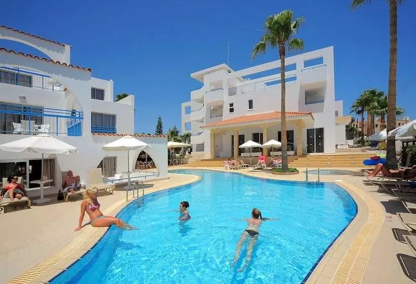 Petrosana Hotel Apartments