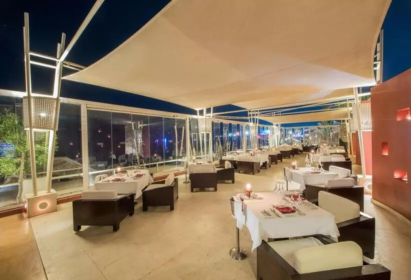 ホテル Reef Oasis Beach Aqua Park Resort