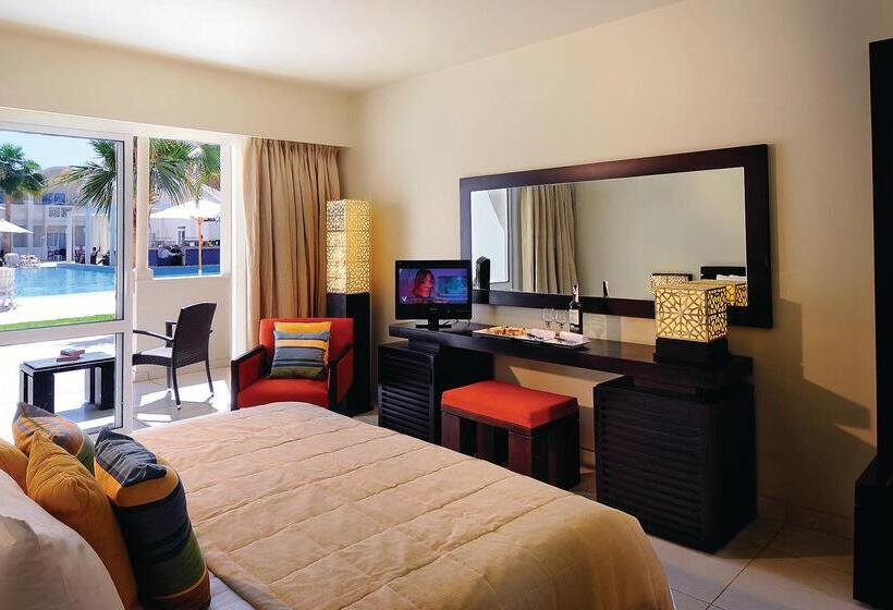 هتل Reef Oasis Beach Aqua Park Resort