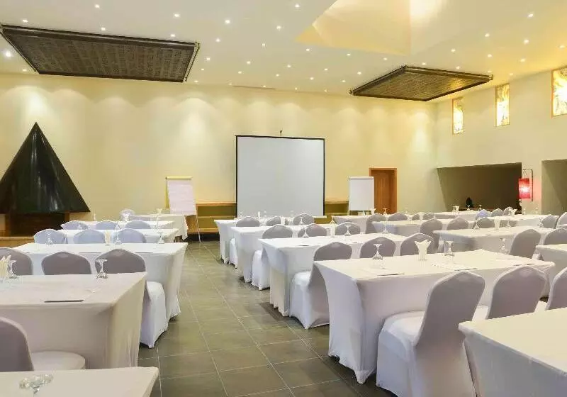 استراحتگاه Novotel Sharm El Sheikh