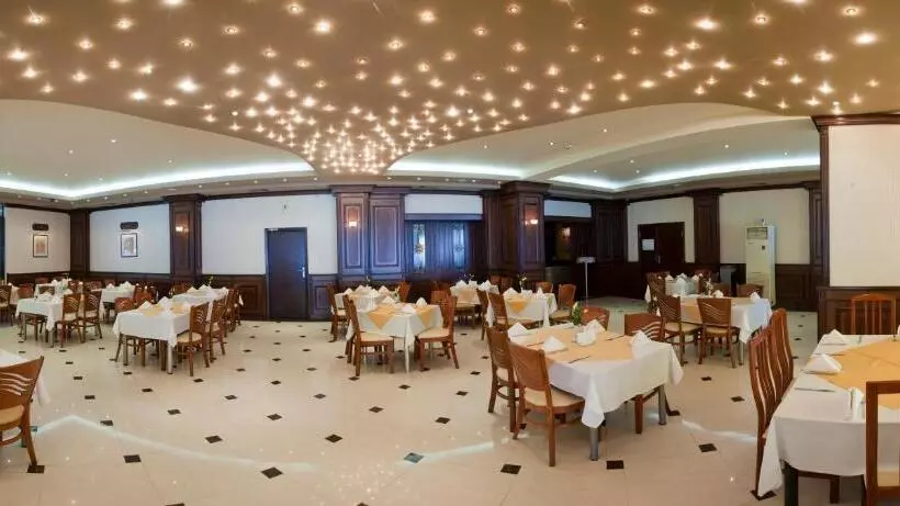 Elpida Hotel   All Inclusive & Beach Front