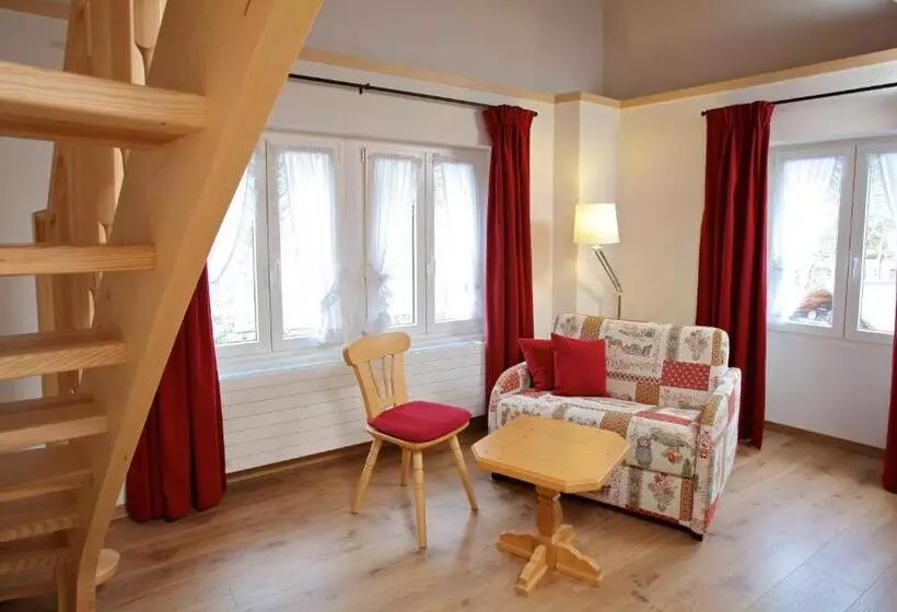 ユースホステル Hôtel Du Cerf