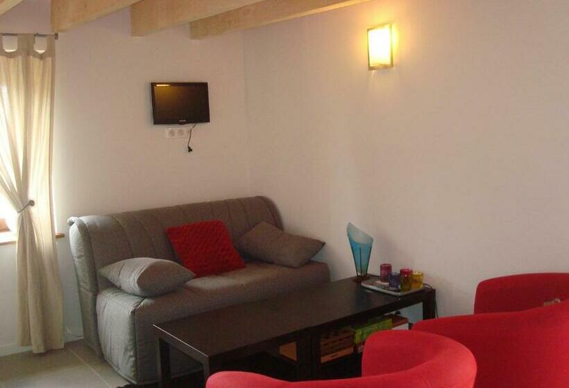 مبيت وإفطار Chambre D'hôtes Les Plaisances