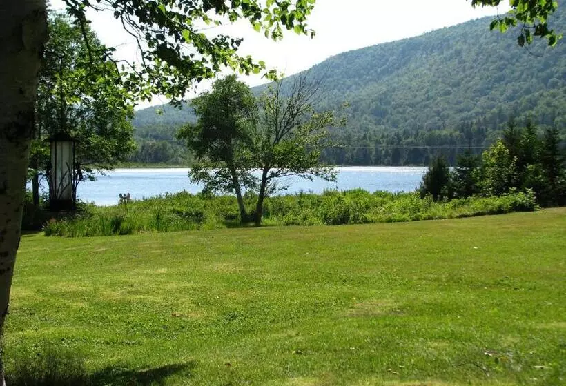 Aamiaismajoitus (B&B) Rumi Guest House On The Cabot Trail