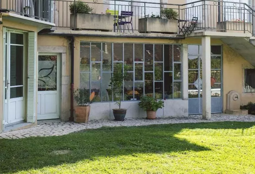 تختخواب و صبحانه Le Clos La Colombière