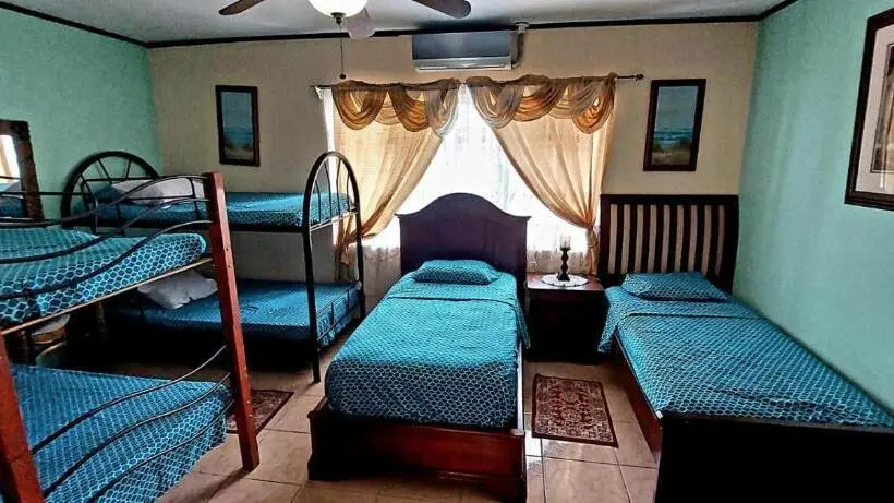 ベッドアンドブレックファースト Villa Alta Bed&breakfast