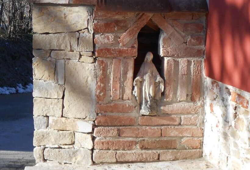 ホテル Agriturismo Schlin