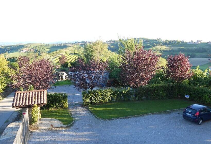 ホテル Agriturismo Schlin