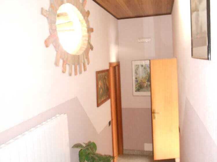 ホテル Agriturismo Schlin