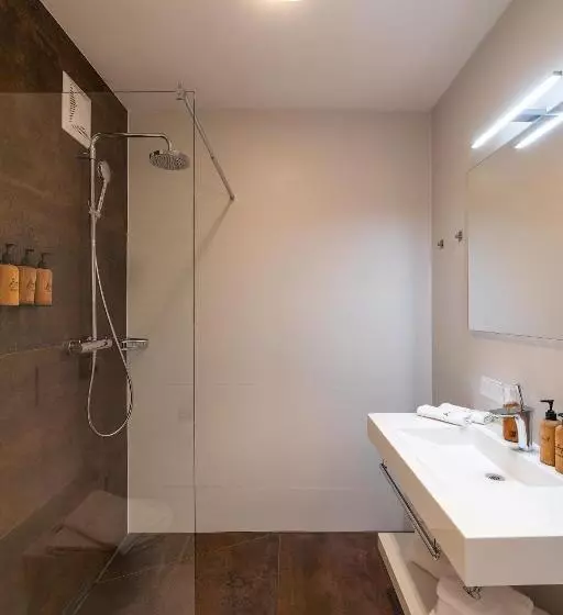 ホテル Buchberg38