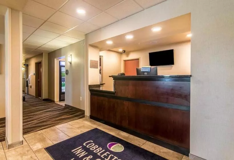 Hotelli Cobblestone Inn & Suites  Lakin