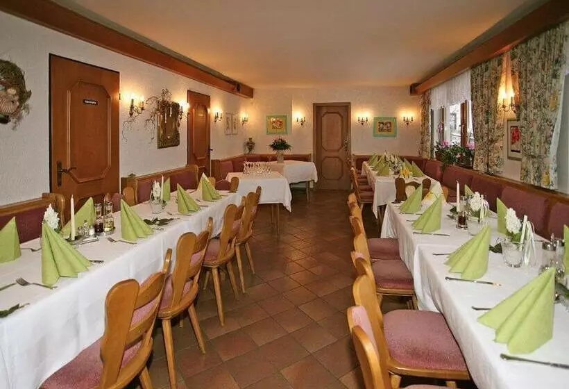 Marias Pension
