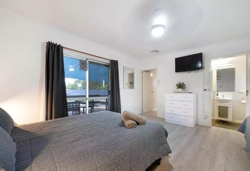 Motelli Seaforth Holiday Units