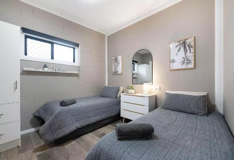 Motelli Seaforth Holiday Units