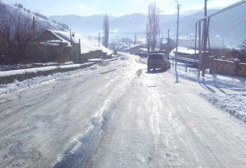 Pensione Eco Guest House Meghradzor