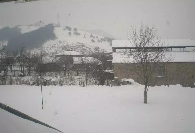 Majatalo Eco Guest House Meghradzor