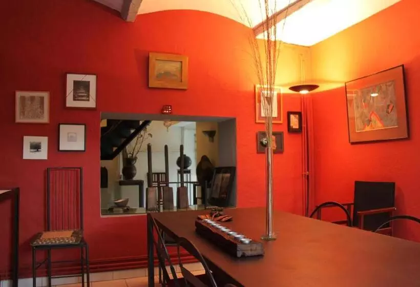 Majatalo La Mazade De Saint Mamert