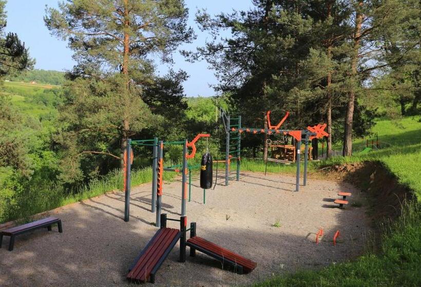 ペンション Rooms With A Parking Space Slunj, Plitvice   17485