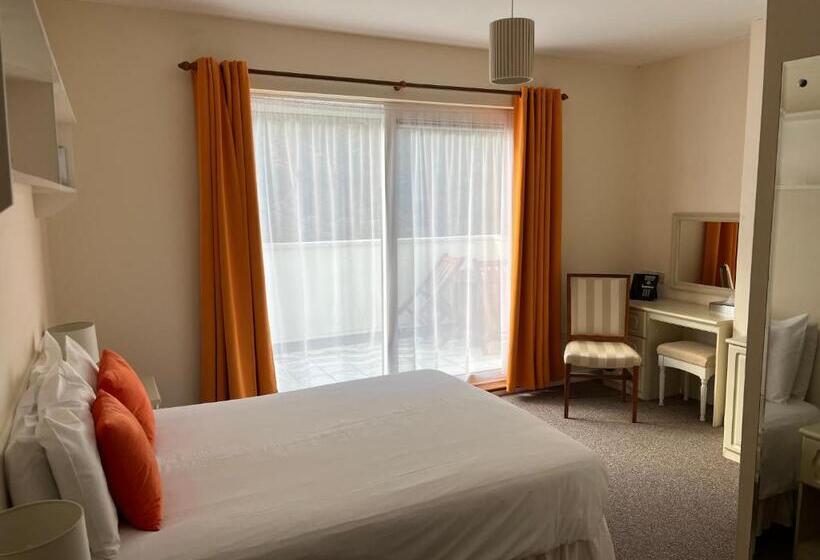 پانسیون The Prince Of Wales