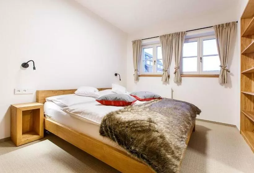 Hotelli Chata Hradečanka