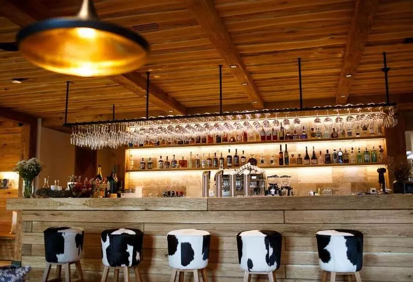 Hotelli Chata Hradečanka