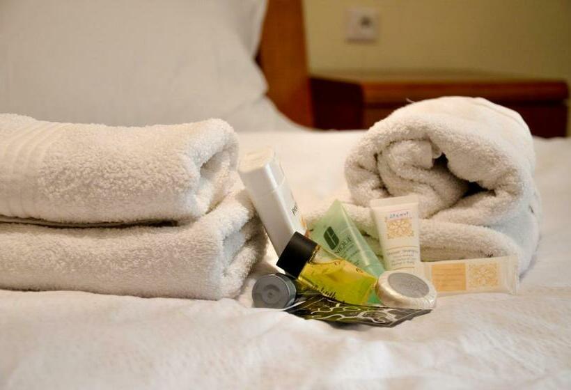 هتل Urban Boutique