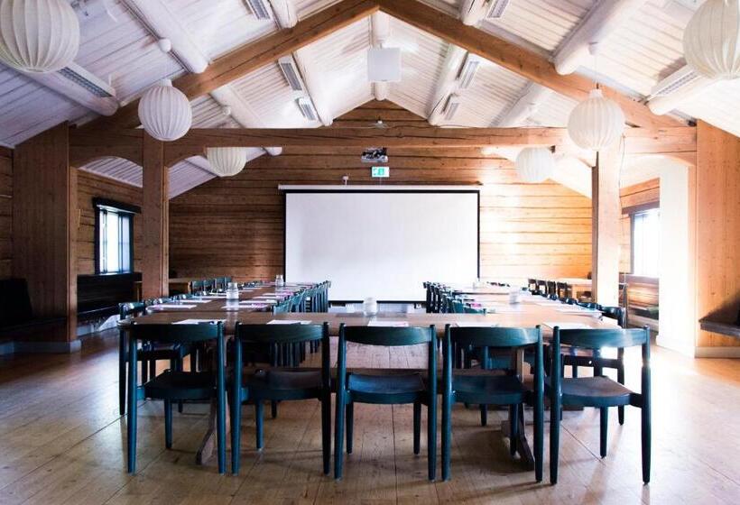 Marsfjäll Mountain Lodge Hotell I Saxnäs