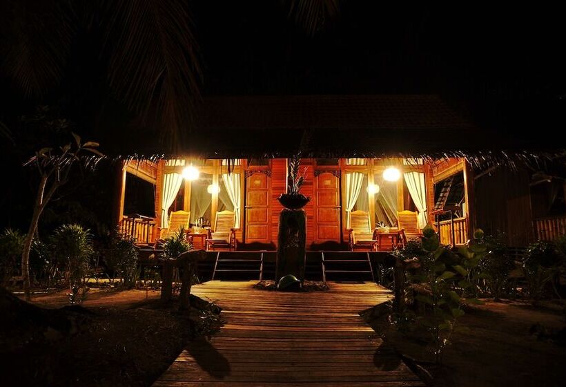 צימר Raja Ampat Dive Lodge