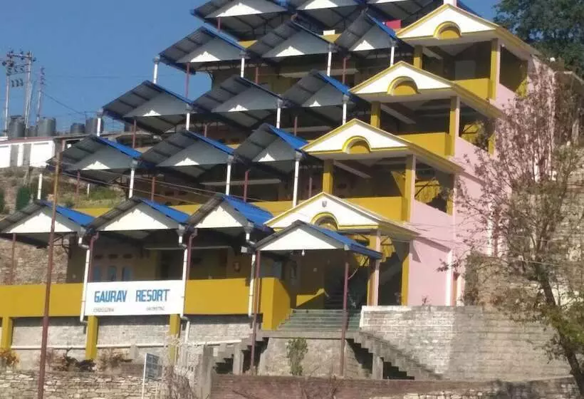 ホテル Gaurav Resort