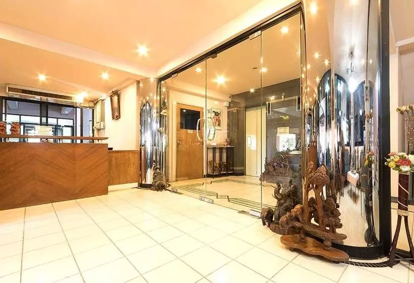 هتل Grand Residence Ngamwongwan 19