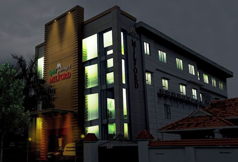 Hotel Treebo Premium Palmyra Milford, 2 Km From Alleppey Beach