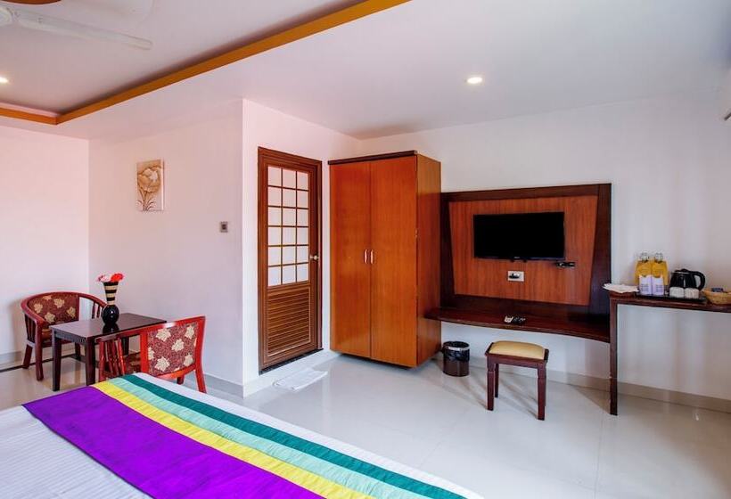 Hotel Treebo Premium Palmyra Milford, 2 Km From Alleppey Beach