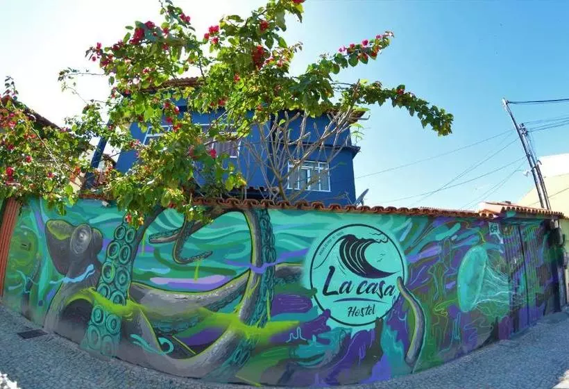 La Casa Hostel